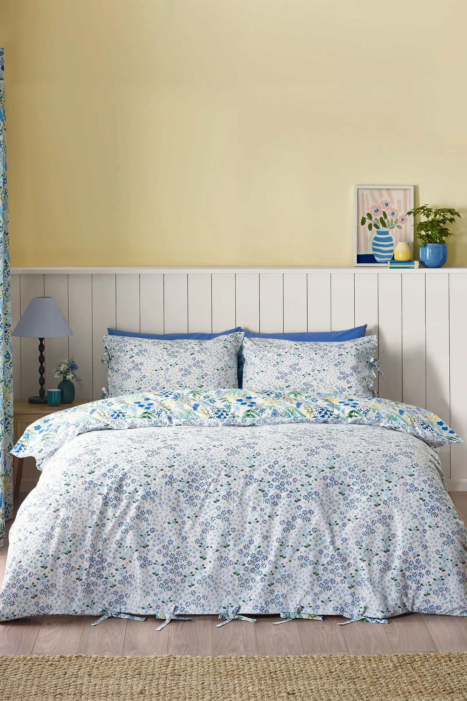 Catherine Lansfield 'Tilly Floral' Reversible Duvet Cover Set in Blue 2