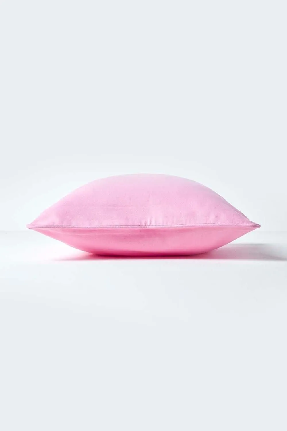 Homescapes Cotton Plain Cushion Cover in Pink 2