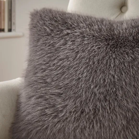 Fluffy Fur Cushion Cover 2