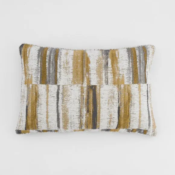 Greyson Rectangle Cushion 3
