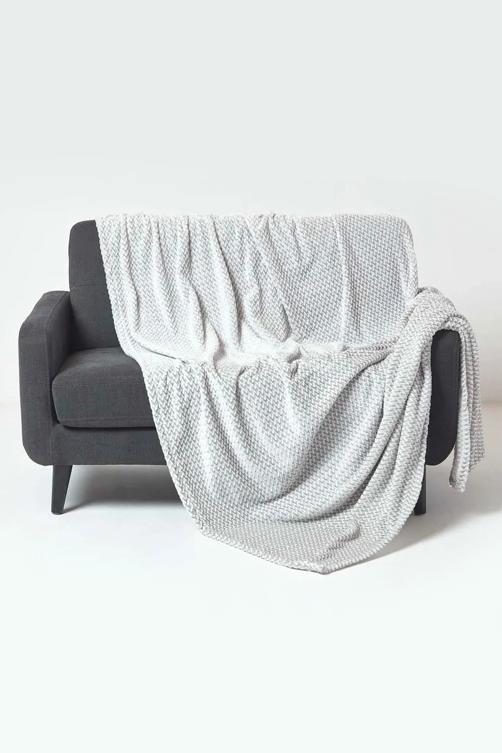 Homescapes Mora Faux Fur Velvet Throw in Grey