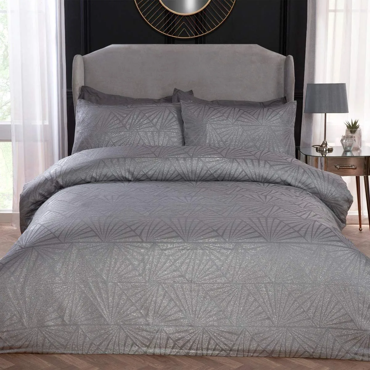 Smart Living Luxury Hotel Quality Lurex Jacquard Geometric Deco Duvet Cover with Pillowcases in Natural