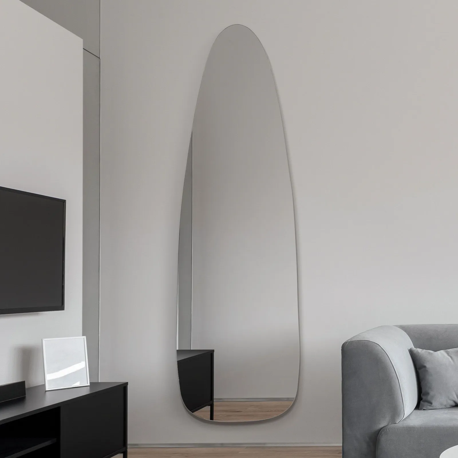 MirrorOutlet Frameless Pond Wall Mirror 61" X 20" (155x50CM) in Silver