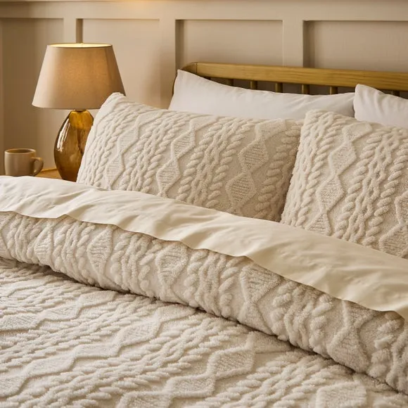 Cable Fleece Duvet Cover and Pillowcase Set 2