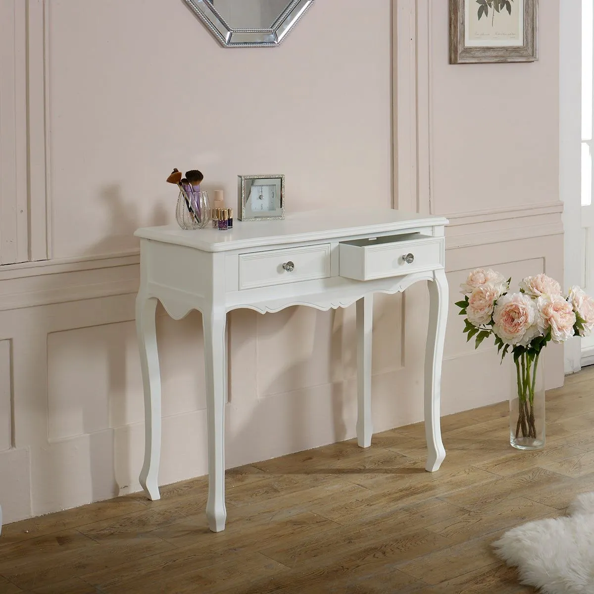 Melody Maison White Dressing Table & Stool Set - Victoria Range 6