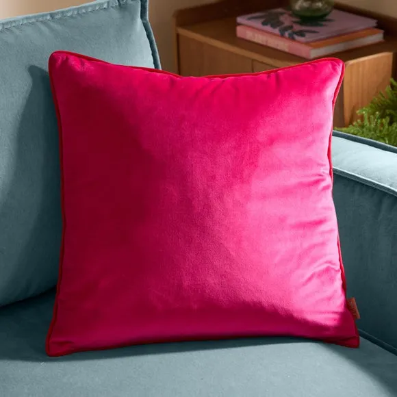 Furn. Square Cushion Cover 1