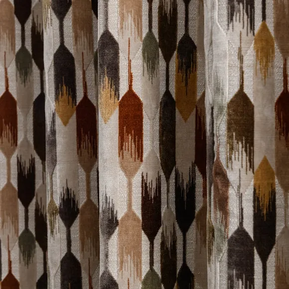 Kelso Cut Velvet Eyelet Curtains 3