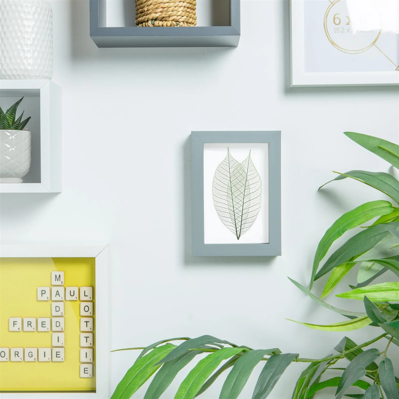 Nicola Spring Photo Frame - 4" x 6" in Grey 4