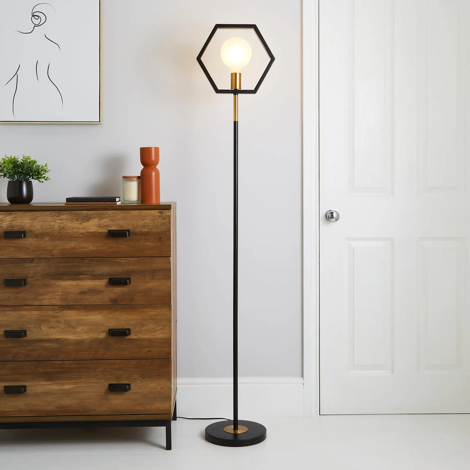 Hexa Floor Lamp Black