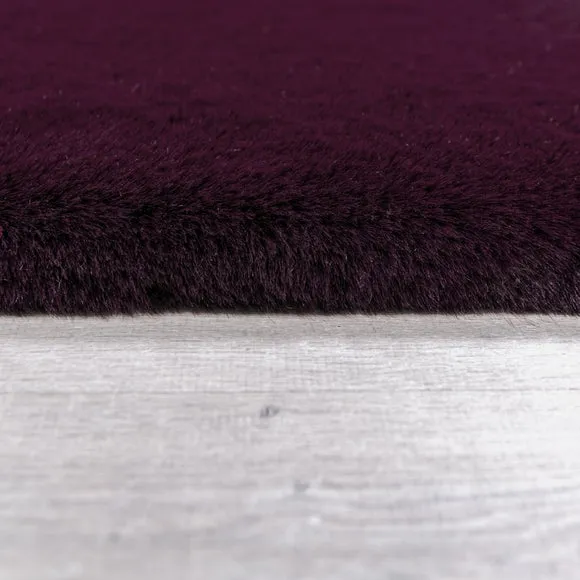 Ivy Luxury Supersoft Faux Fur Rug 4