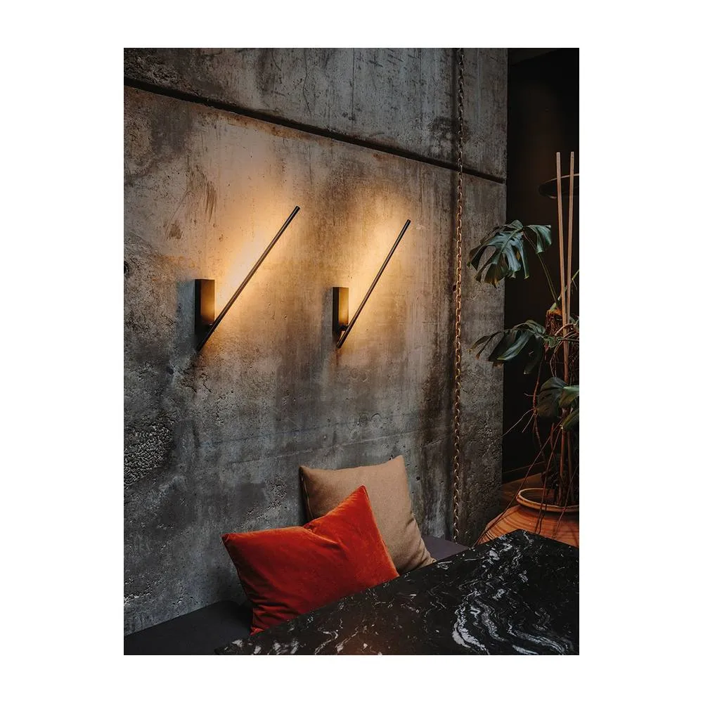 Netlighting Tubs Integrated LED Wall Lamp Black 8.4W 2700K On Off 2