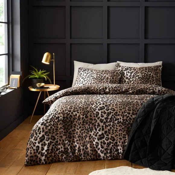 Animal Print Sateen Duvet Cover & Pillowcase Set 1