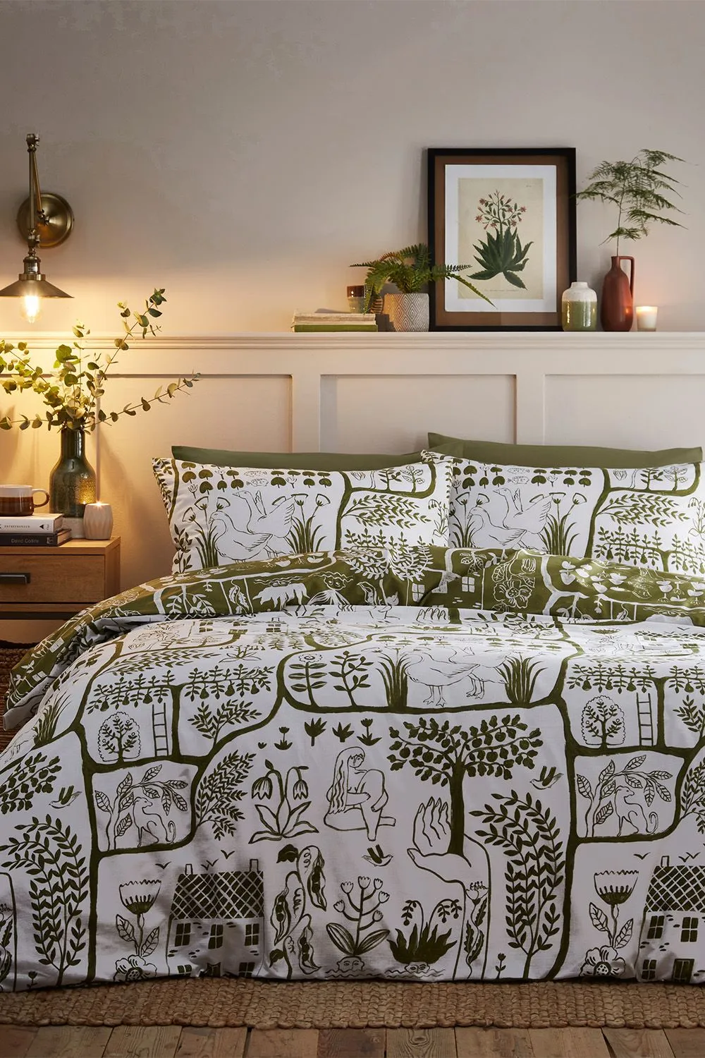 Furn Frida Abstract Floral Reversible Duvet Cover Set in Green