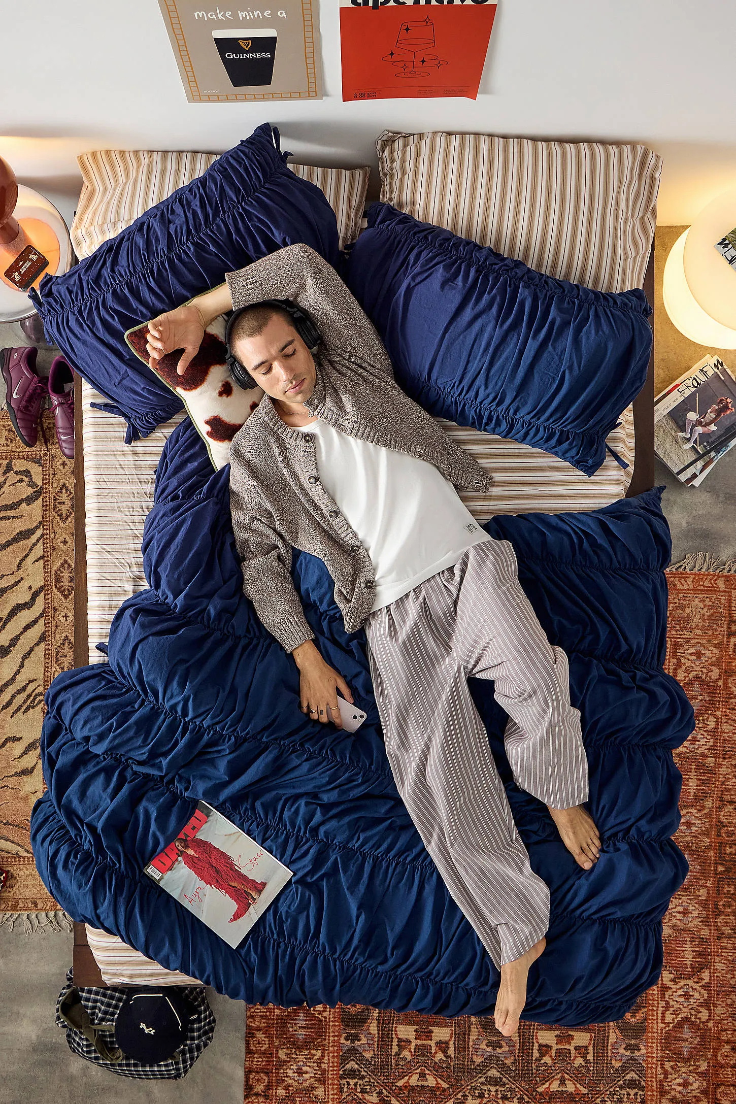 Cinched Duvet Set - Navy 1