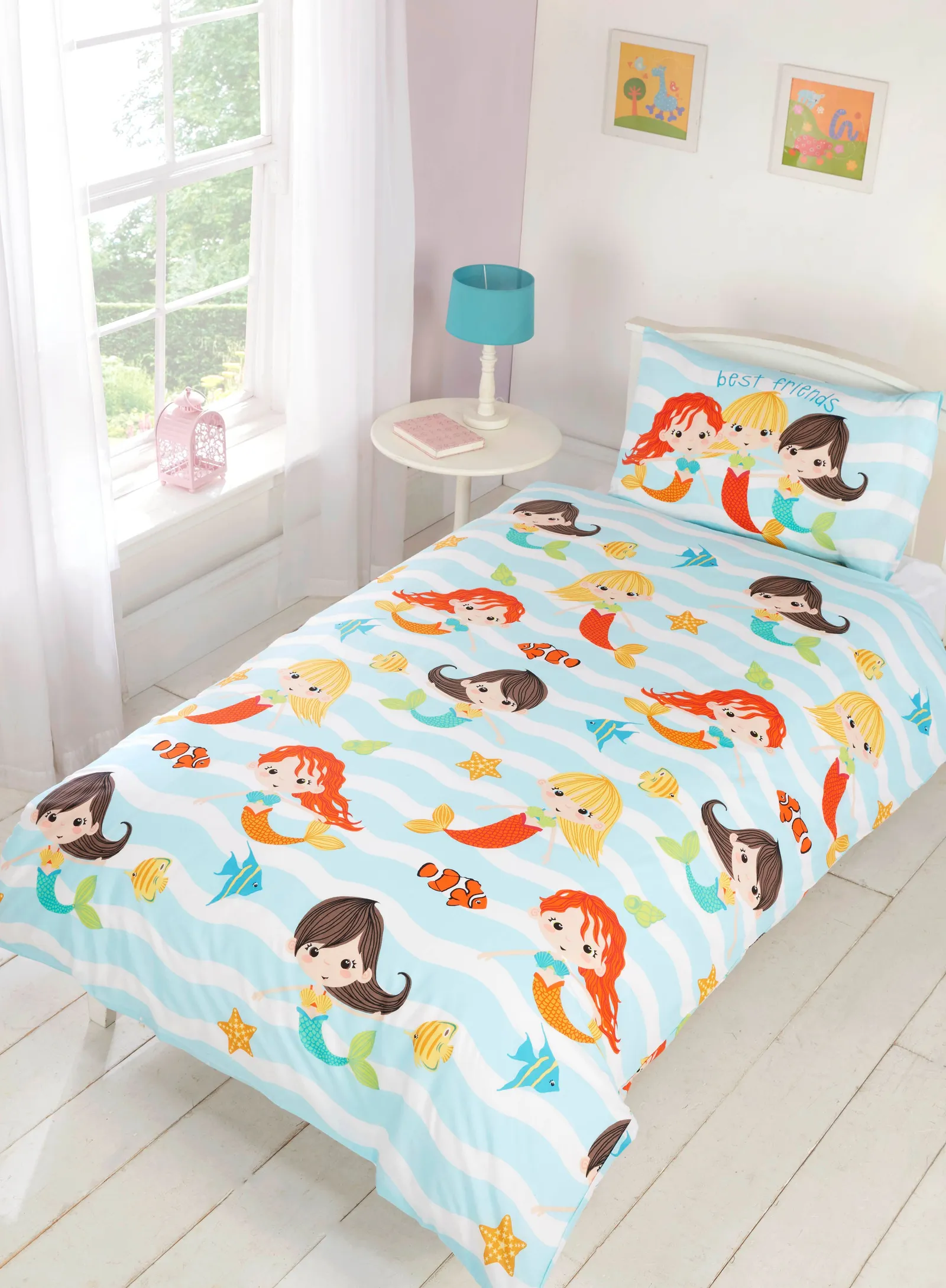 Rapport Home Mermaid & Friends Polyester Duvet Cover Set With Pillowcase in Blue