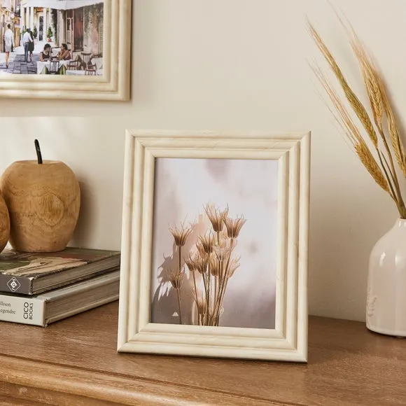 Marble Effect Ribbed Photo Frame 1