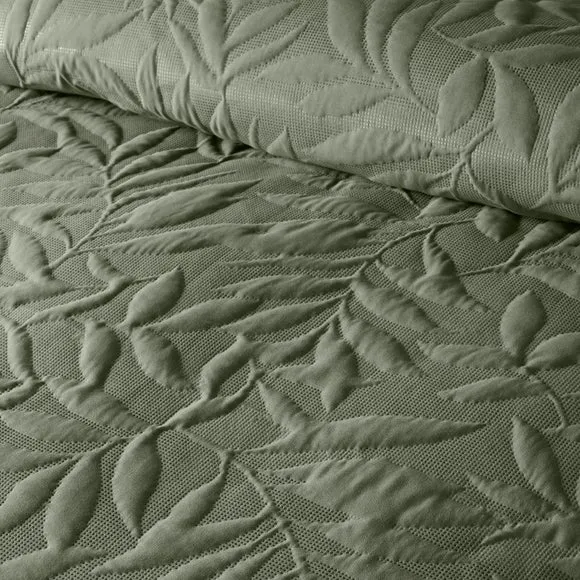Luana 3D Floral Duvet Cover and Pillowcase Set 3