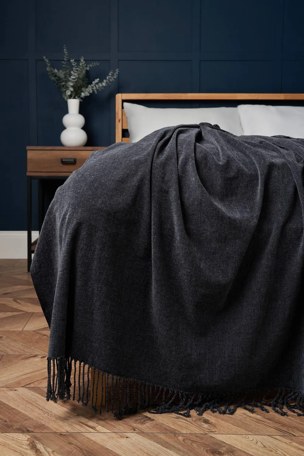 BHS Chenille Throw in Charcoal