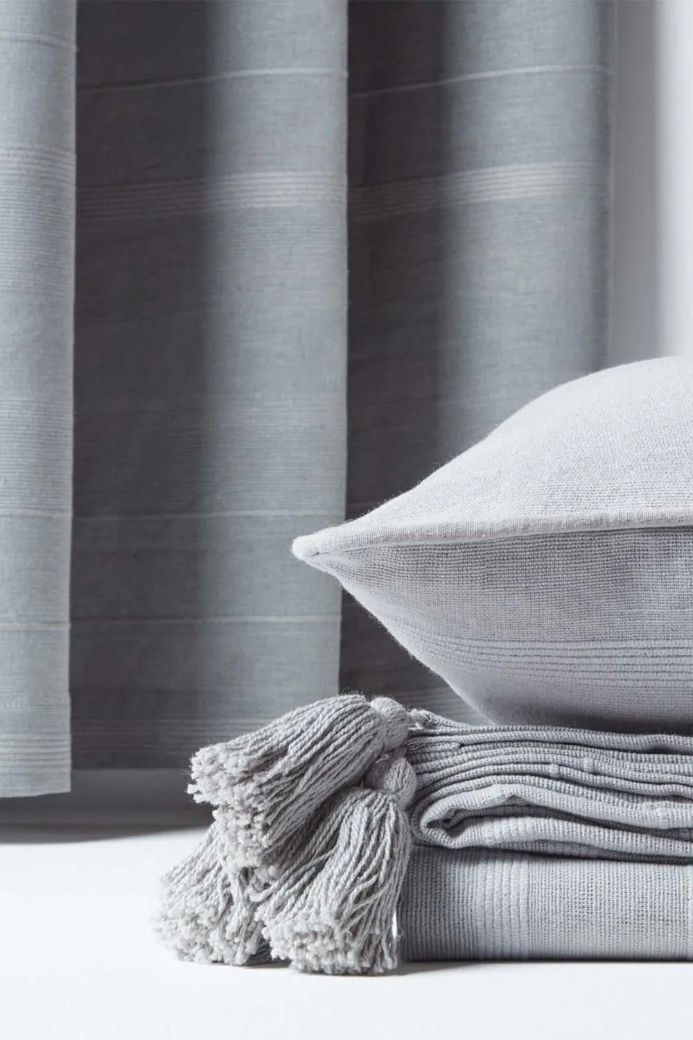 Homescapes Cotton Rajput Ribbed Curtain Pair in Silver 4