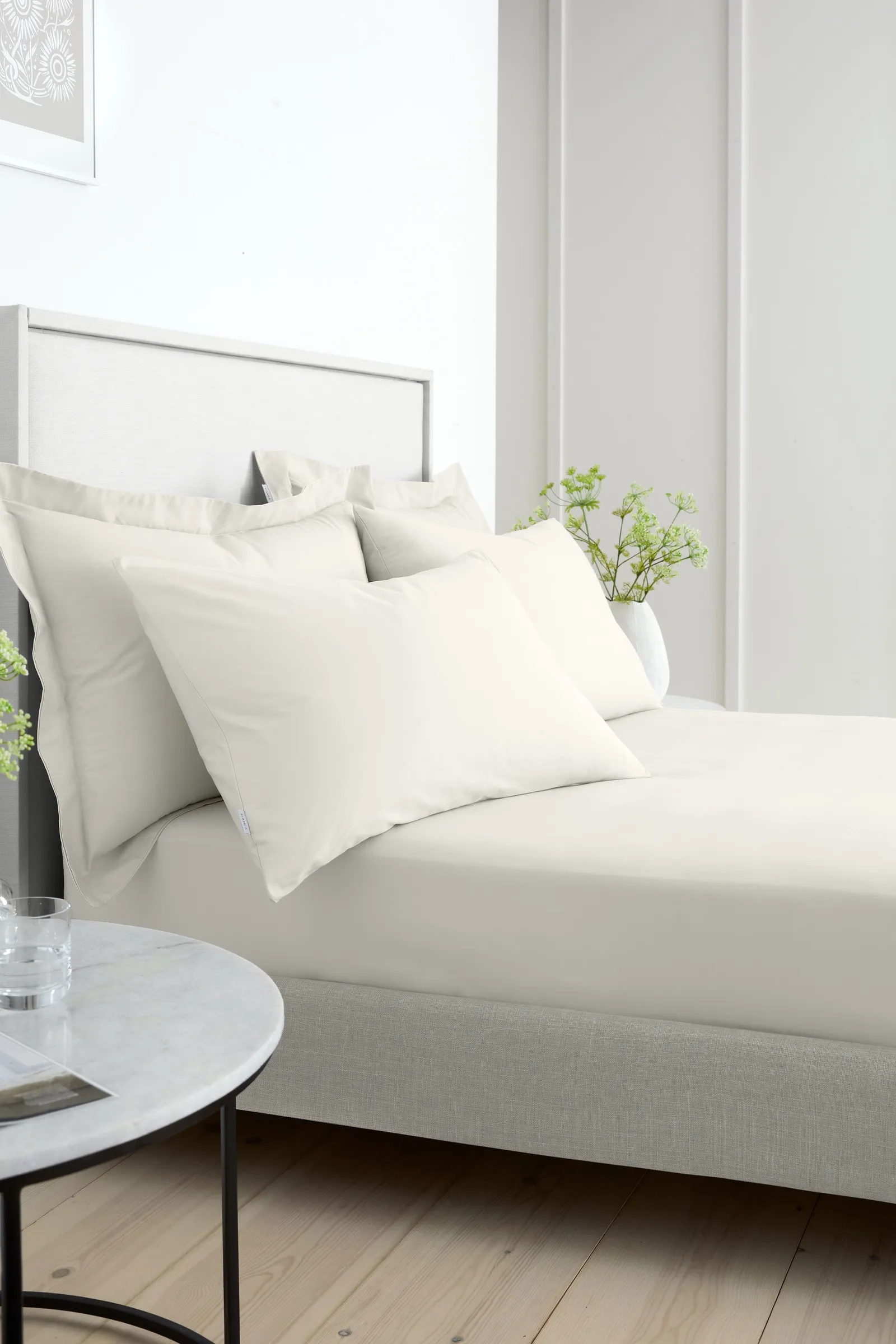 Bianca 200 Thread Count Cotton Percale 32cm Depth Sheet in Cream 3