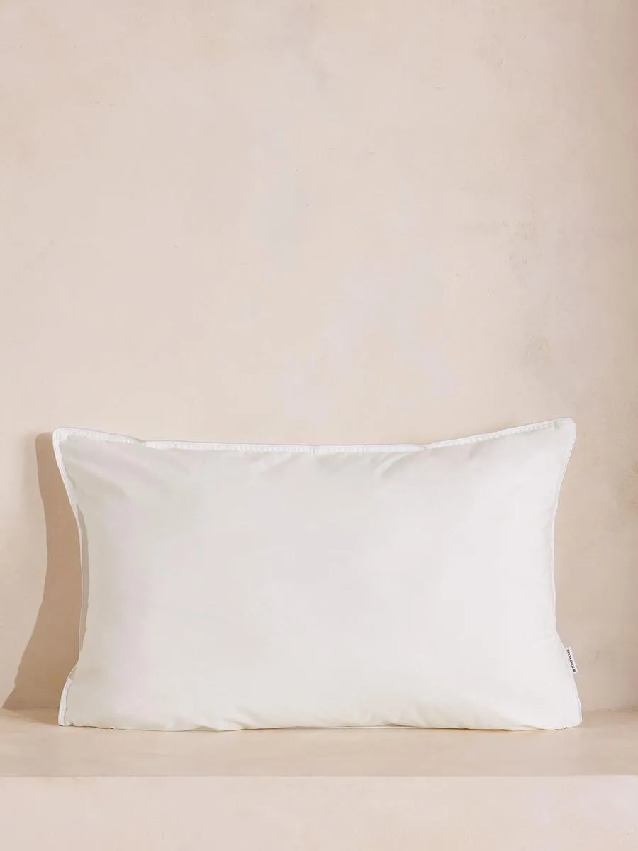 House Microdown Pillow, Firm
