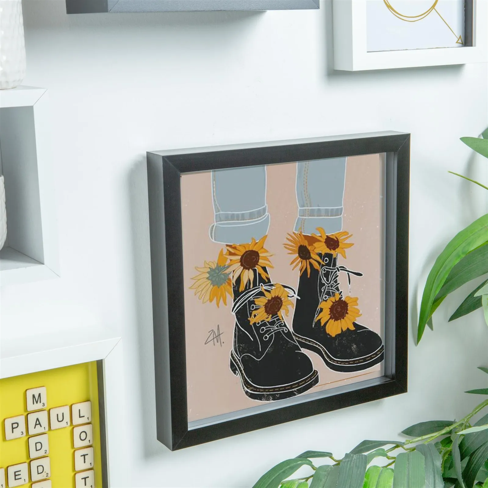 Nicola Spring 10x10" 3D Box Photo Frame in Black 6