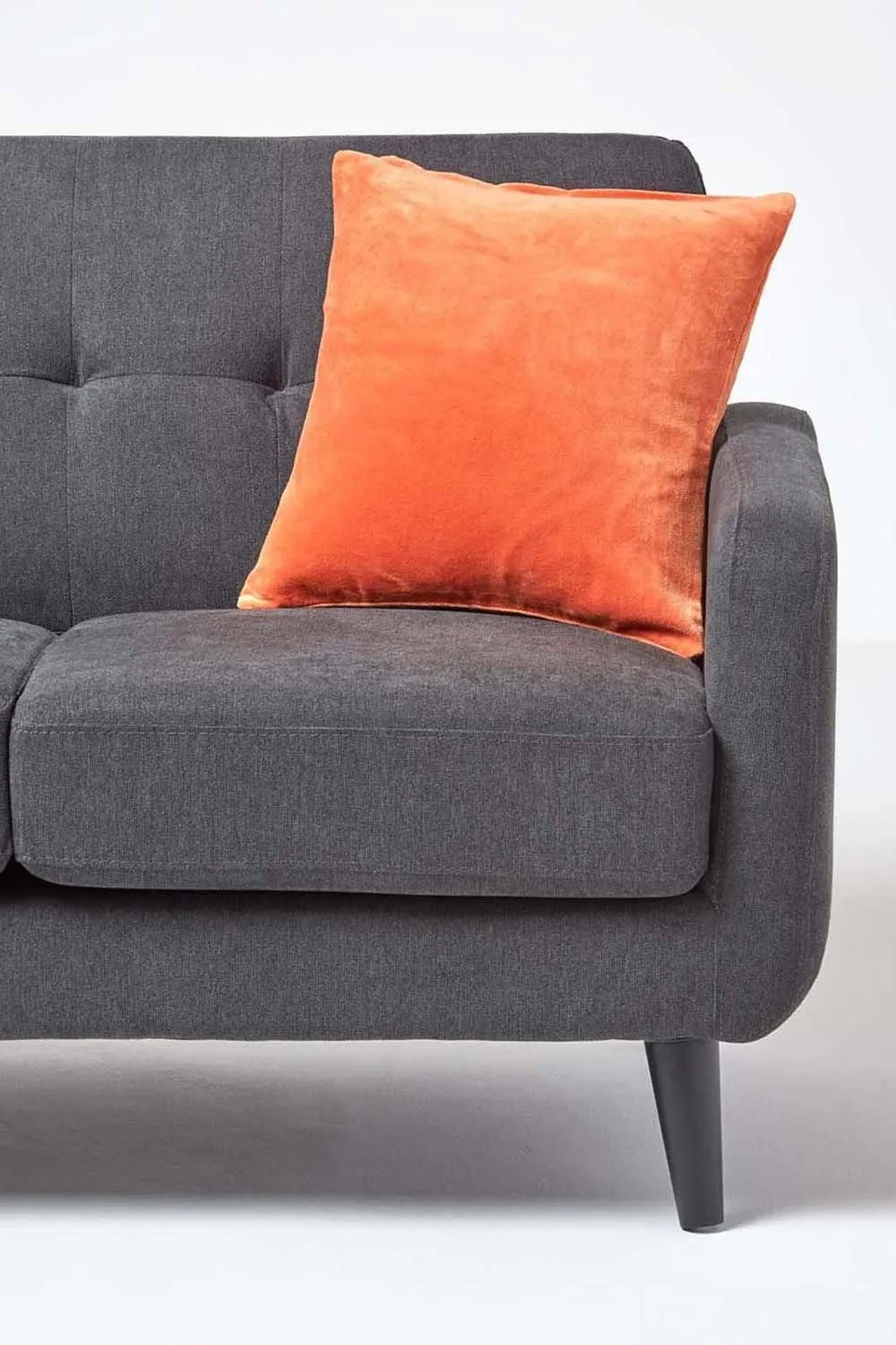 Homescapes Set of 2 Velvet Cushion Covers in Burnt Orange 4