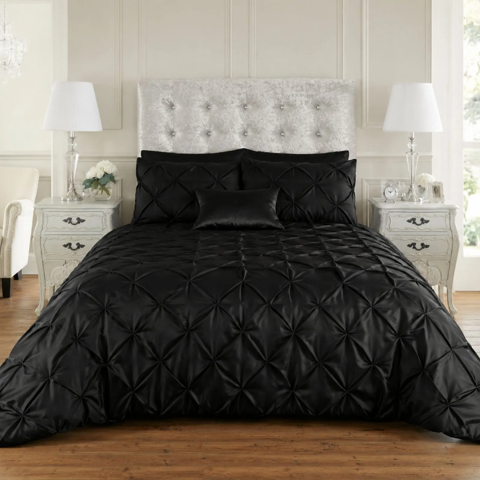 Smart Living Polycotton Pintuck Duvet Cover With Pillowcases in Black 2