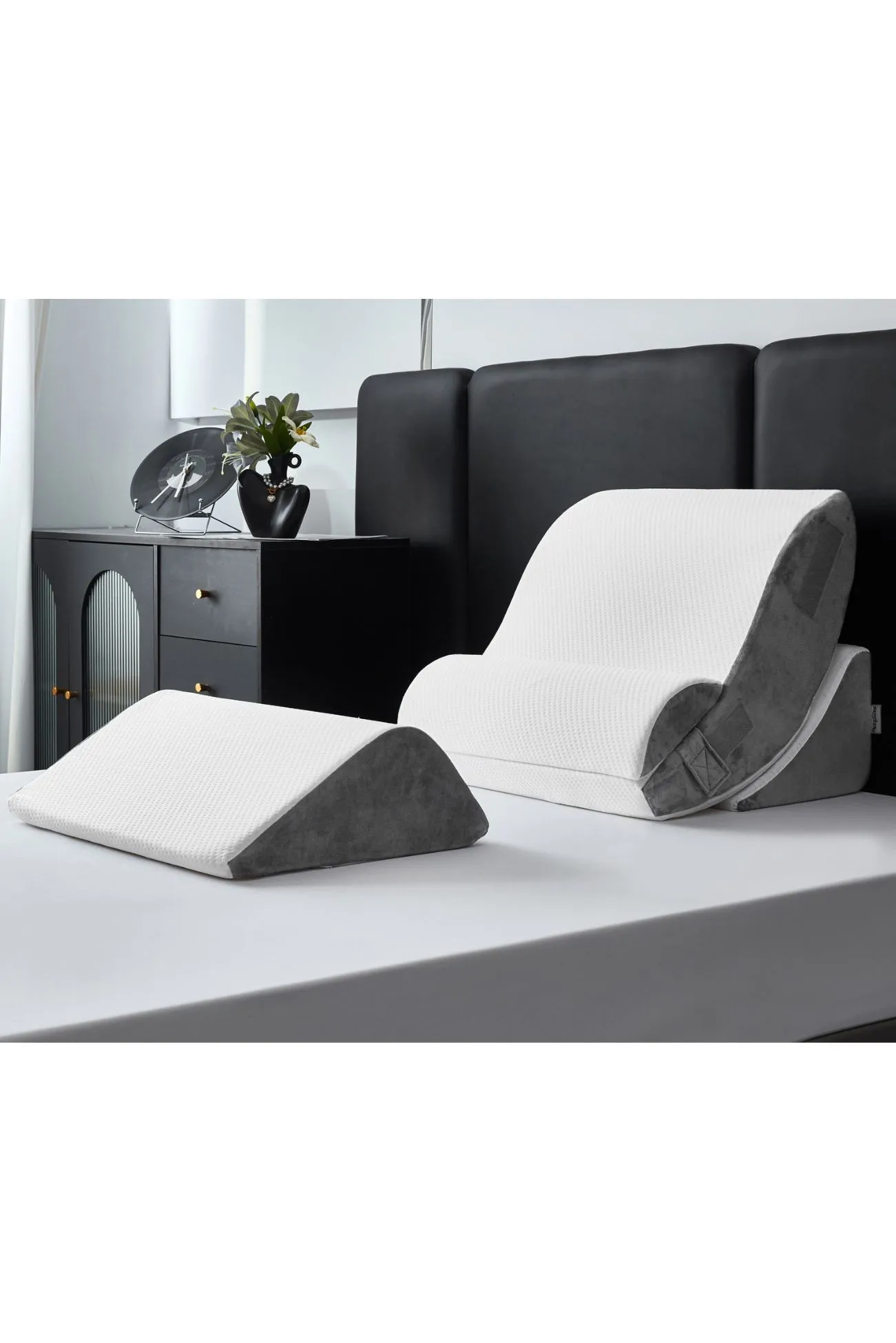 Ezysleep 4 Piece Adjustable Pain Relieving Wedge Pillow Set in White