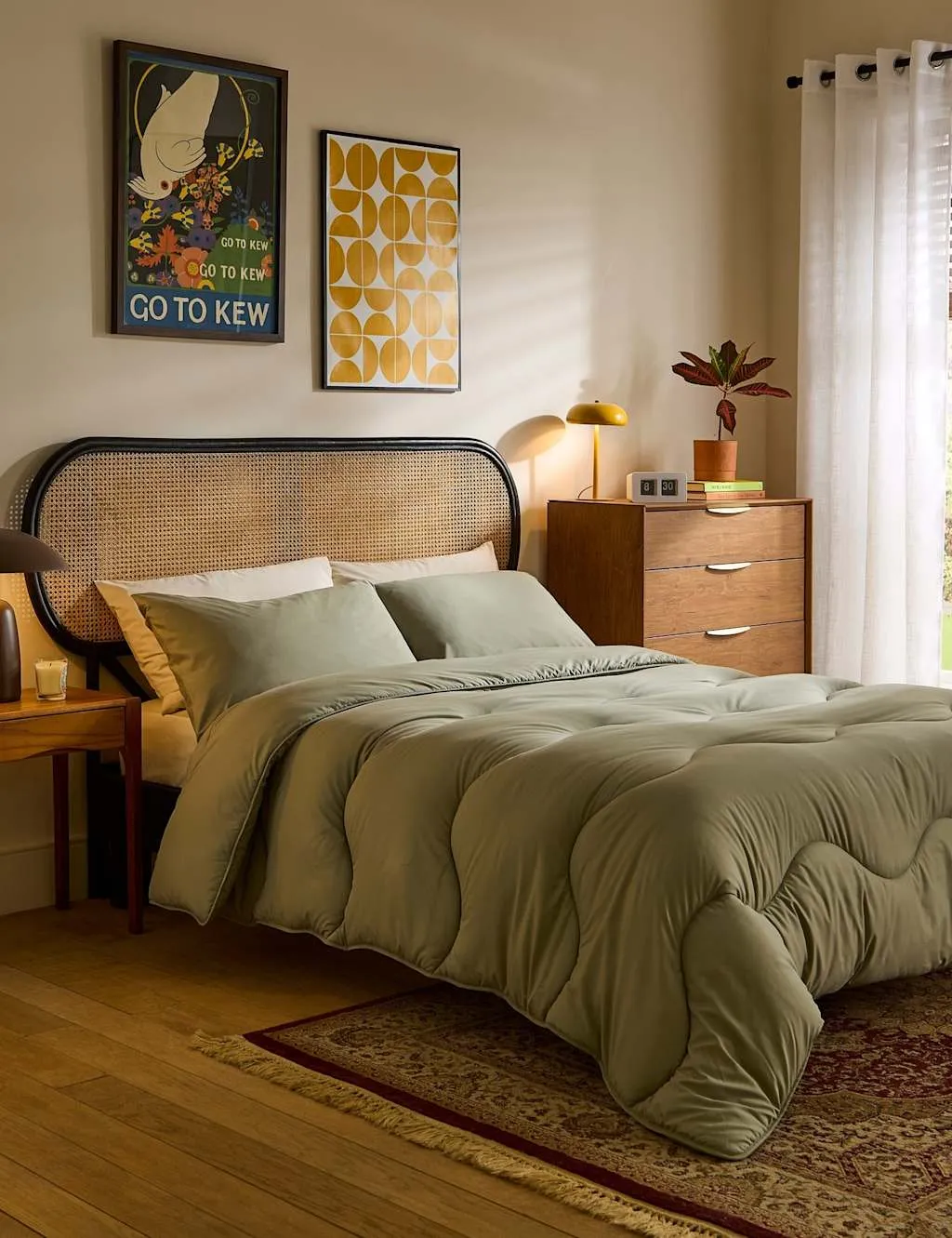 Nightlark 4.5 Tog Coverless Duvet and Pillowcase Olive