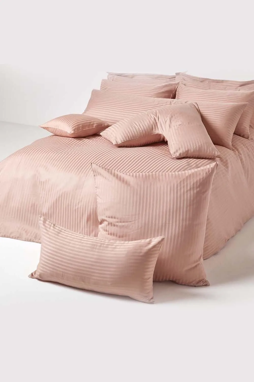Homescapes Egyptian Cotton Ultrasoft King Size Oxford Pillowcase 330 TC in Taupe 5