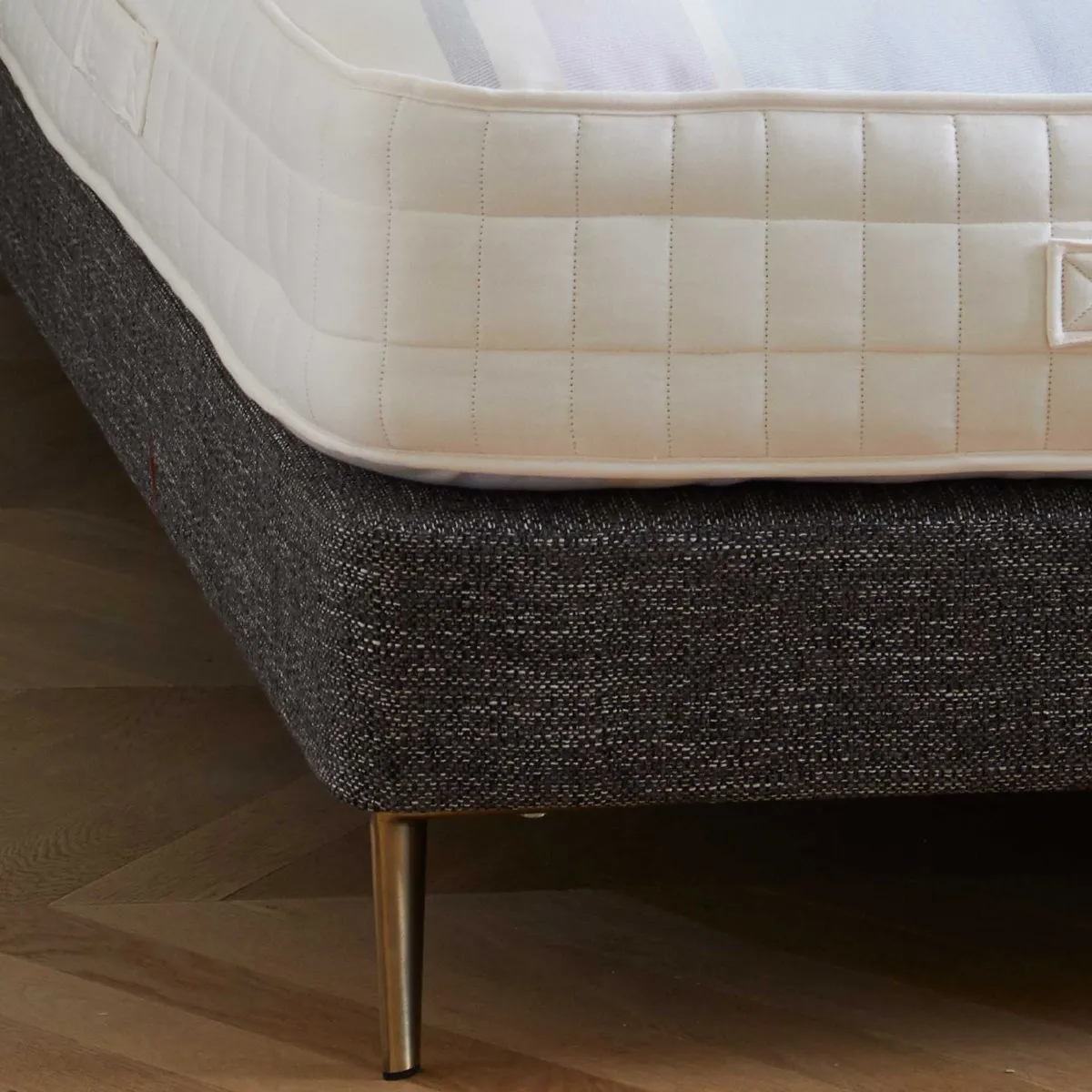 J Marshall No 4 Double Mattress and Divan Set