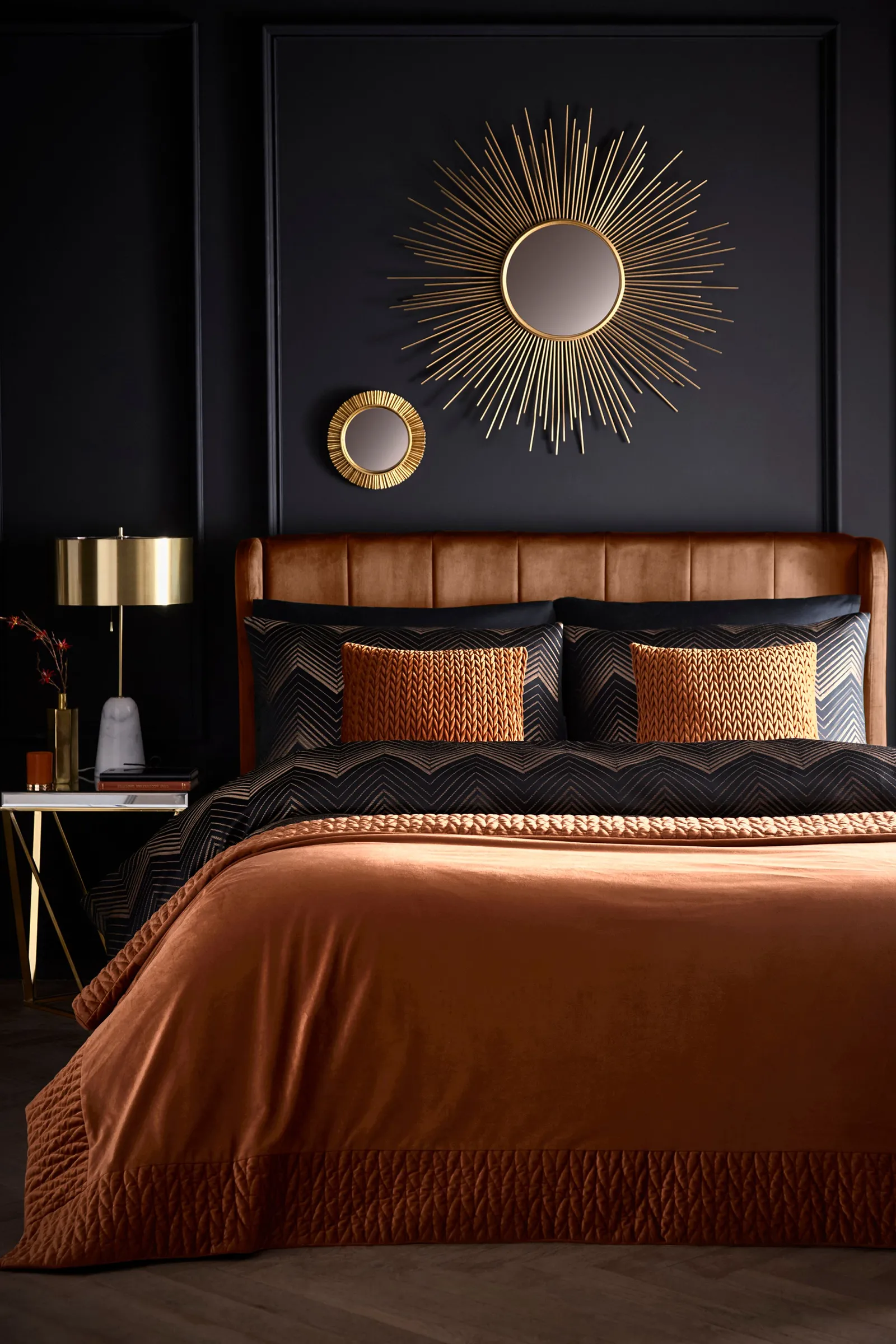 Laurence Llewelyn-Bowen 'Siena' Quilted Velvet Bedspread in Red 3