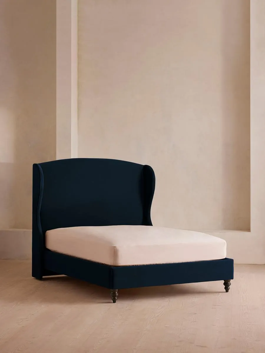 Rivas Bed, King, Velvet, Royal Blue