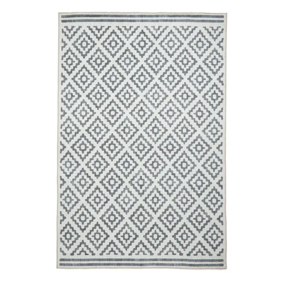 Coral Diamond Rug 5