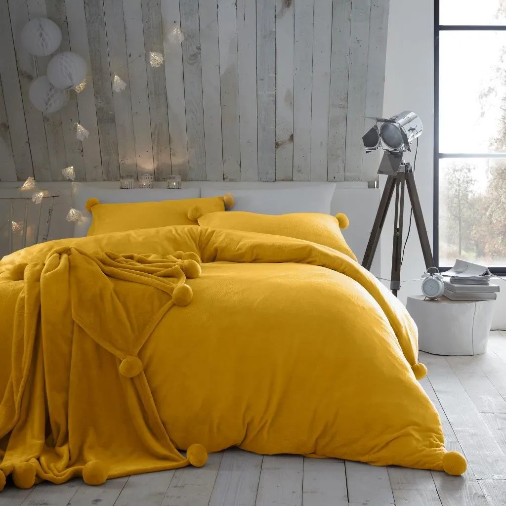 Smart Living Teddy Bear Fluffy Pom Pom Soft Fleece Duvet Cover Set With Pillowcases in Gold