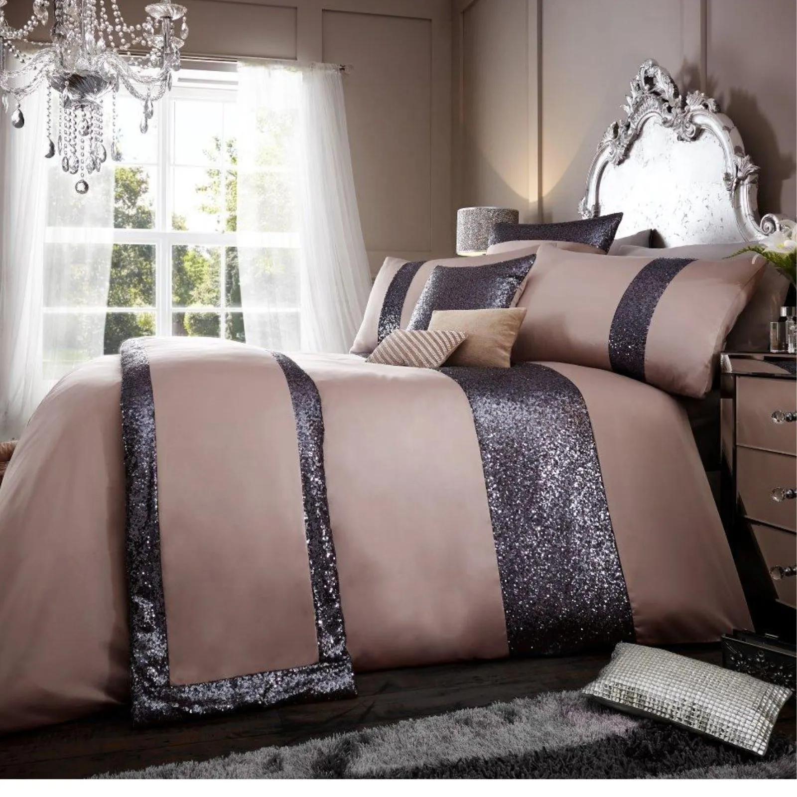 Smart Living Premium Polycotton Glamorous Duvet Cover With Pillowcases in Chocolate 2