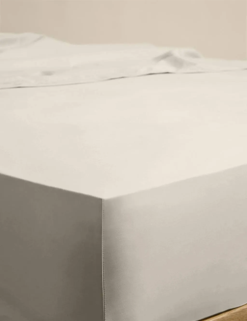 M&S Egyptian Cotton 230 Thread Count StayPut Fitted Sheet Linen