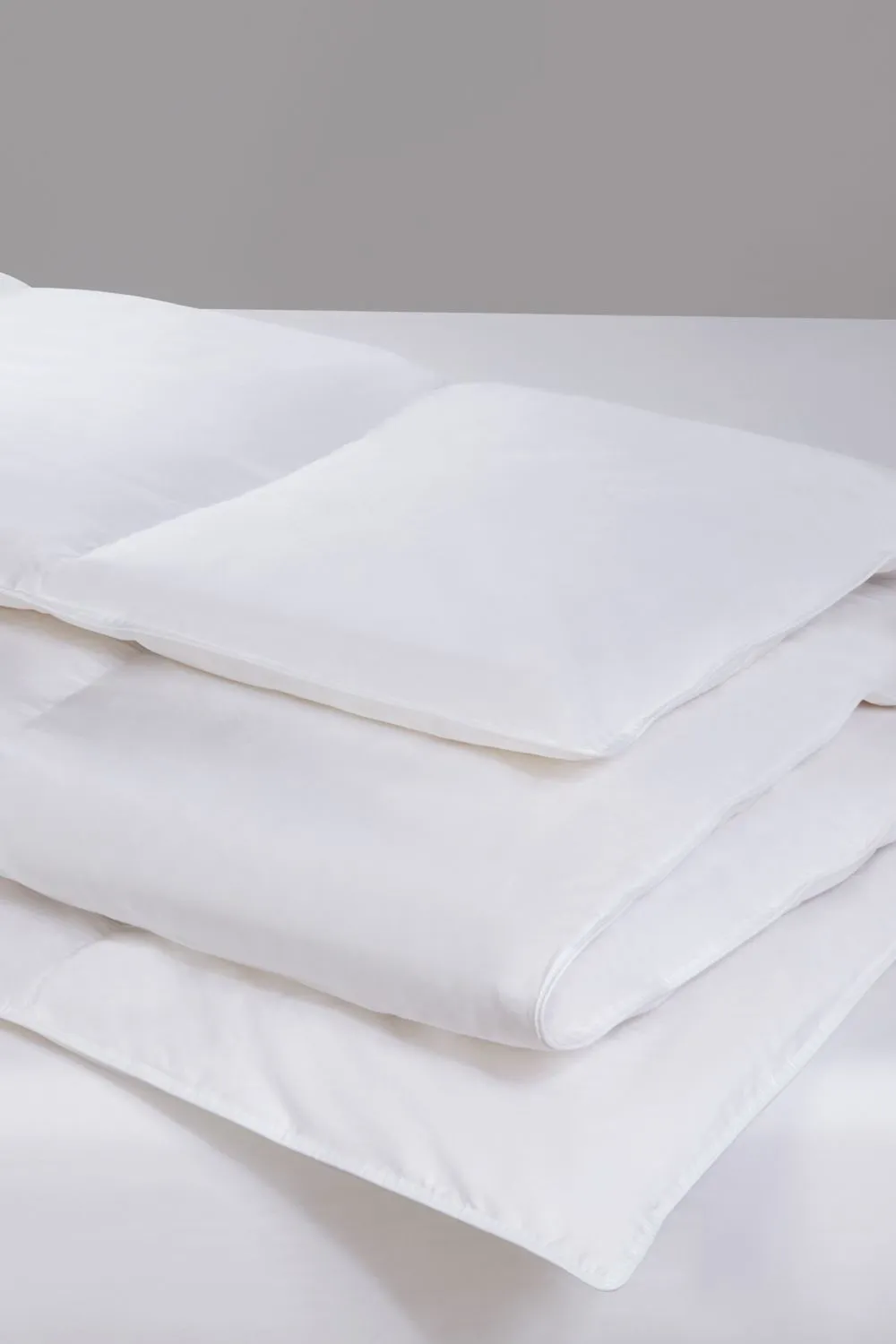 BHS 13.5 Tog Goose Feather & Down Duvet in White 3