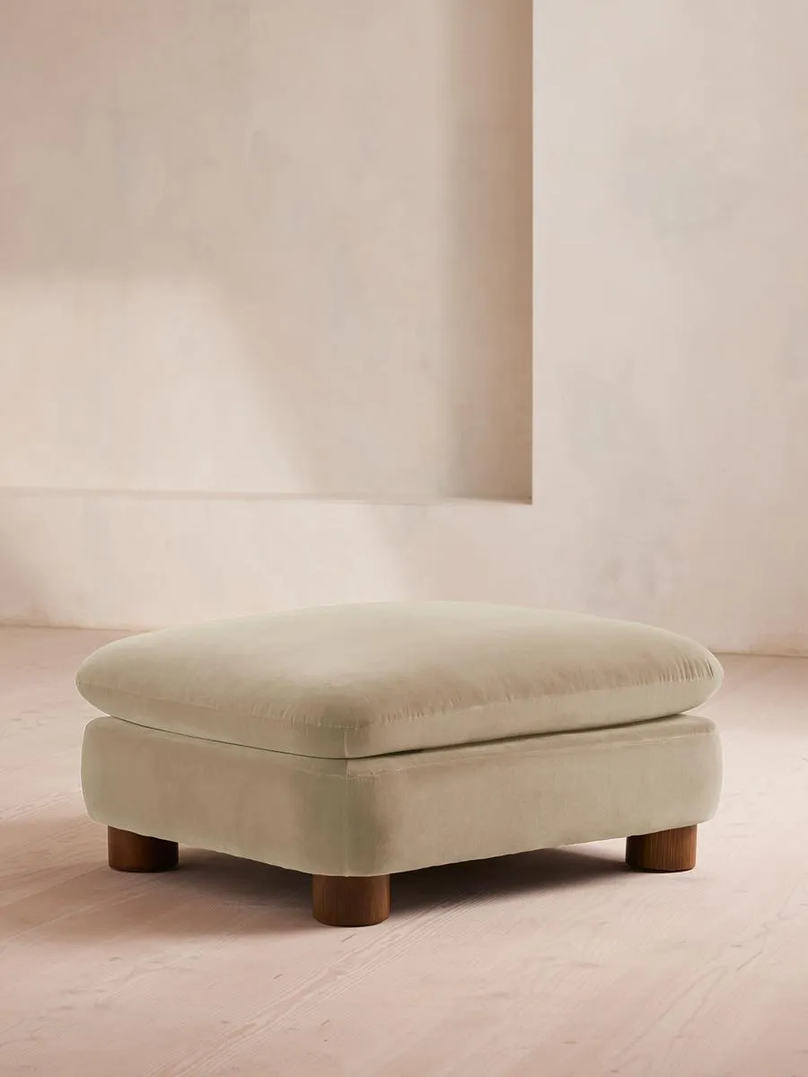 Vivienne Ottoman, Velvet, Oyster
