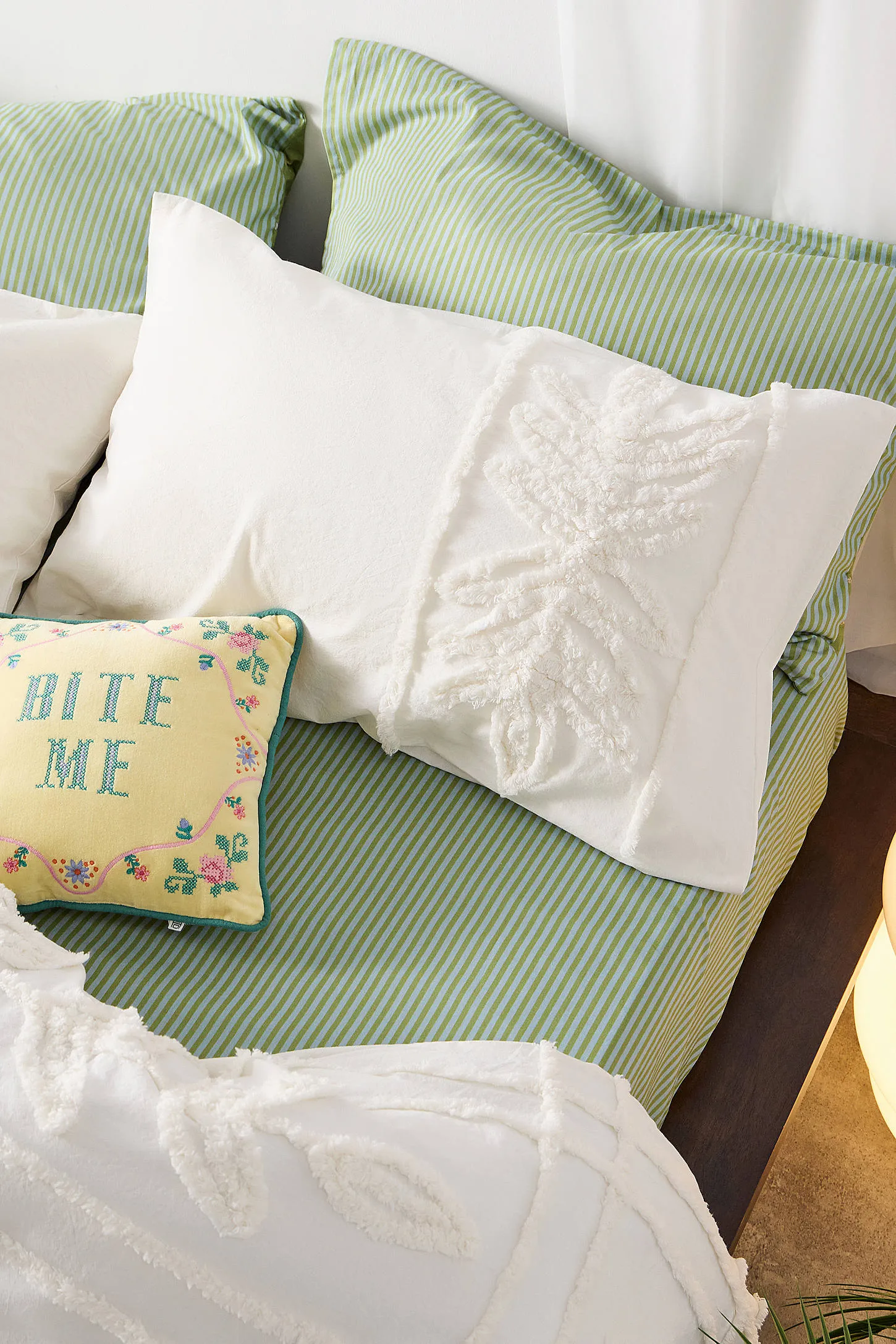 Ecru Jackie Tufted Duvet Set - Cream 2