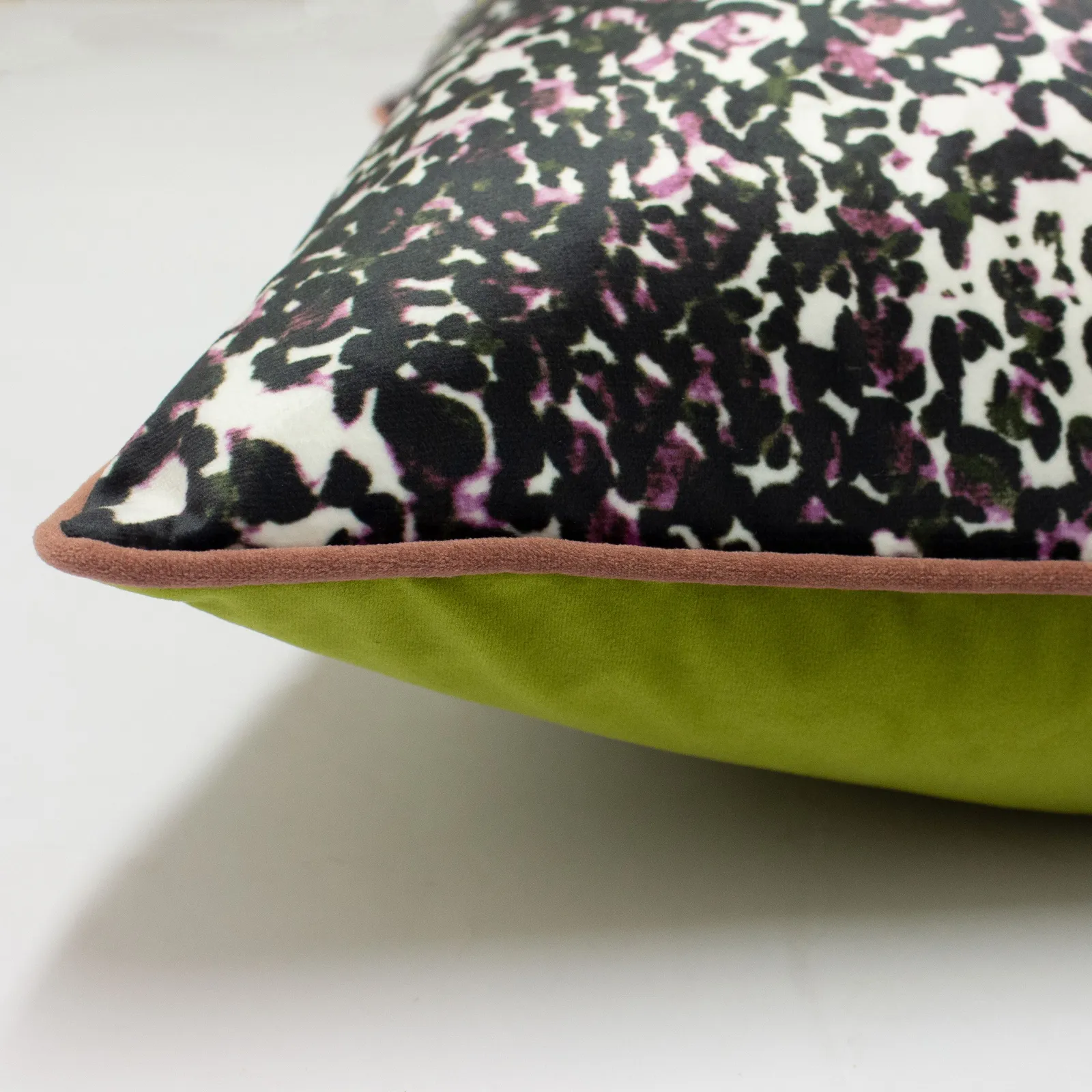 Paoletti Neon Coast Piped Cushion 4