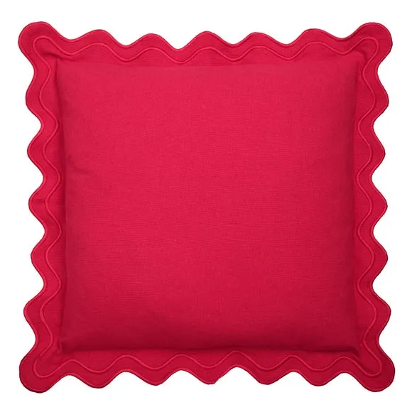 Scalloped Edge Square Cushion 3