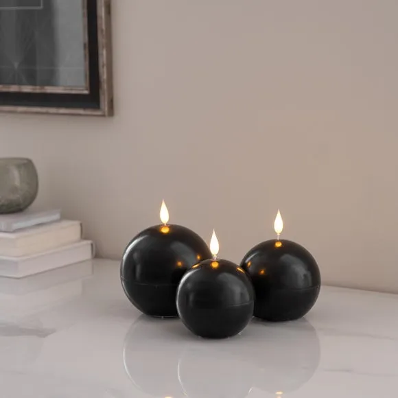 Set of 3 Sphere LED Candles 1