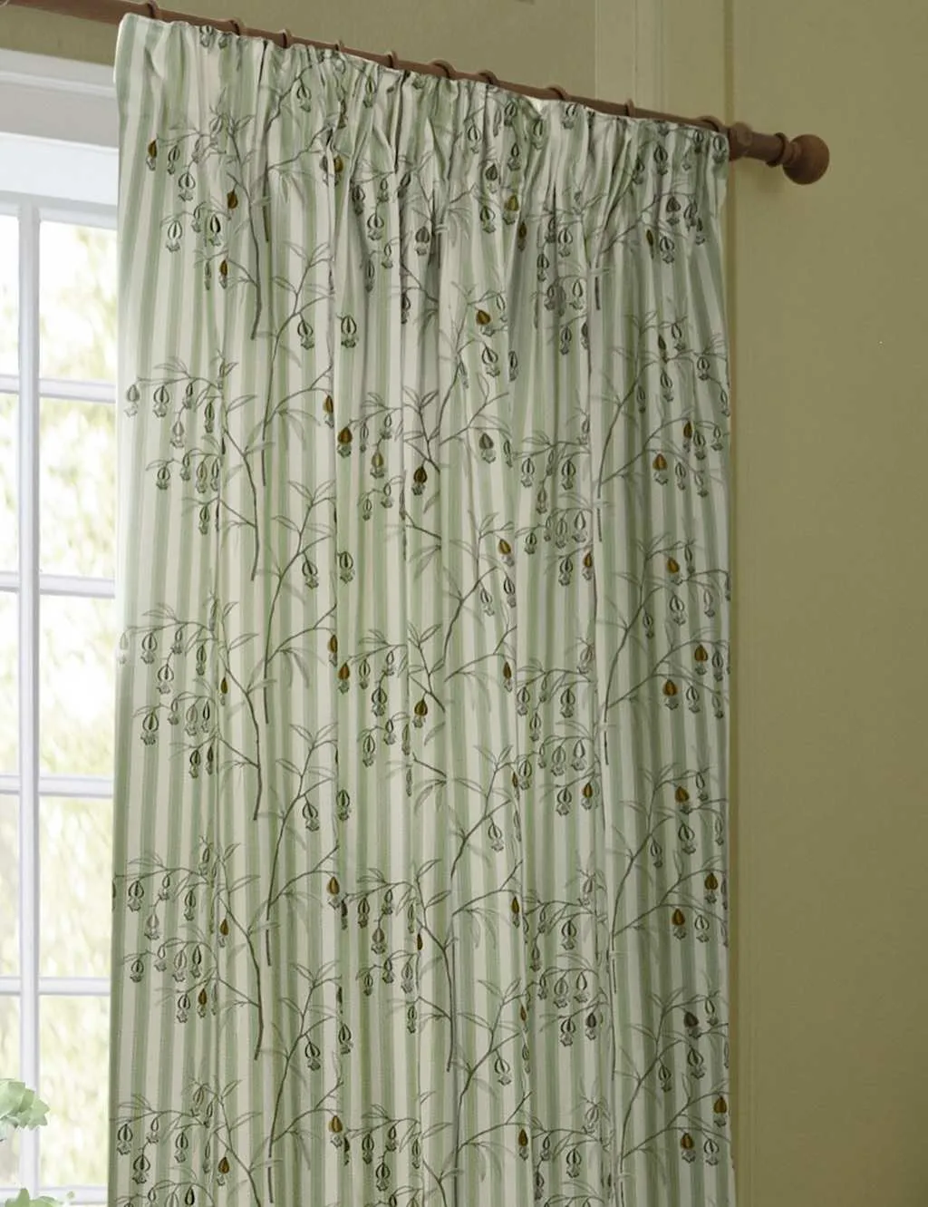Sanderson Chinese Lanterns Pencil Pleat Curtains Green Mix