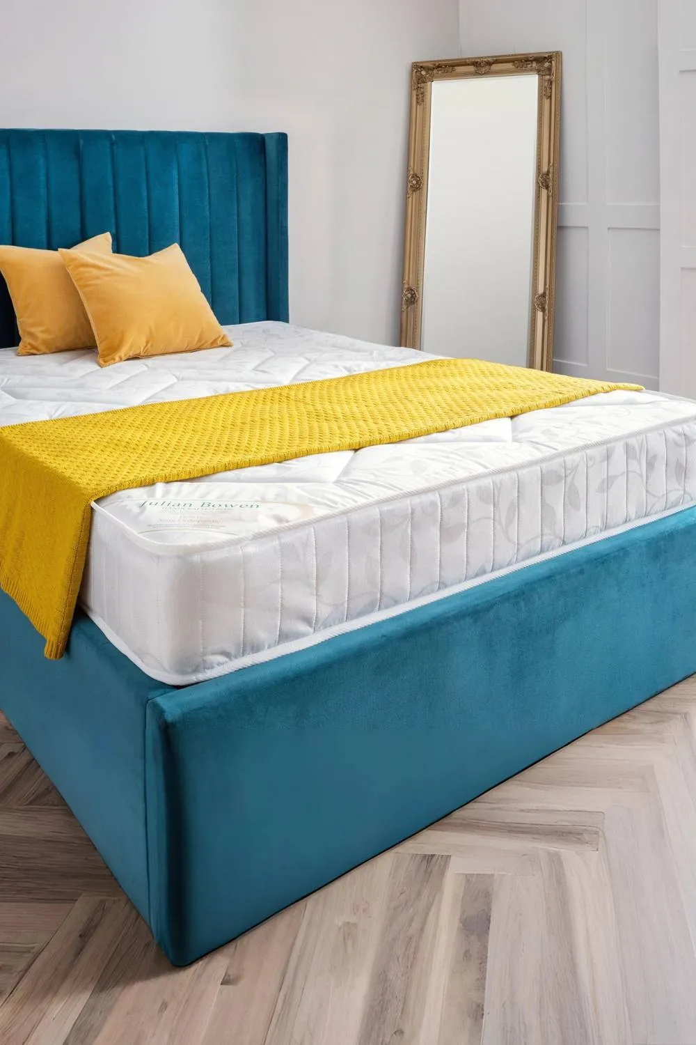 Julian Bowen Deluxe Semi-Orthopaedic Spring Mattress in White