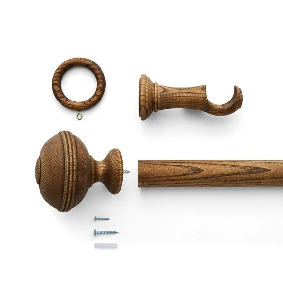 Oval Ribbed Wood Curtain Pole 4