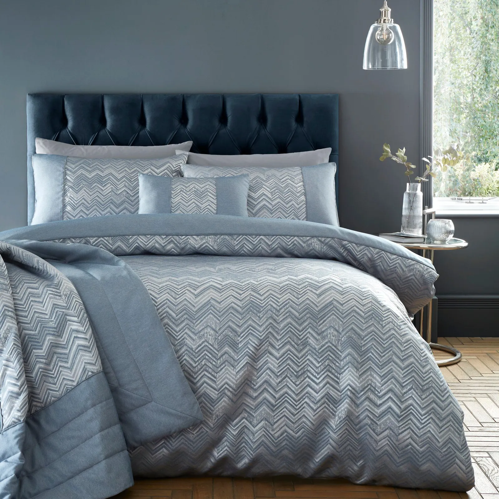 Portfolio Home Antibes Chevron Waves Duvet Cover Set Quilt with Pillowcase in Blue 1