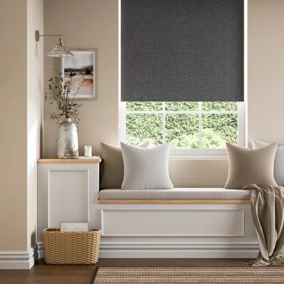 Luna Blackout Roller Blind 1