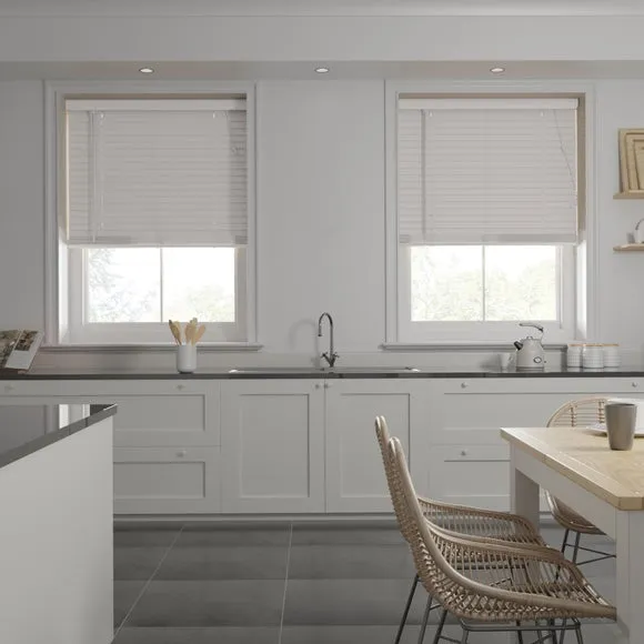 Fauxwood Venetian Blind 4